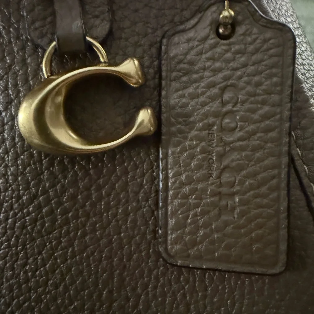 Coach Brown Leather Shoulder Bag with Gold Hardware